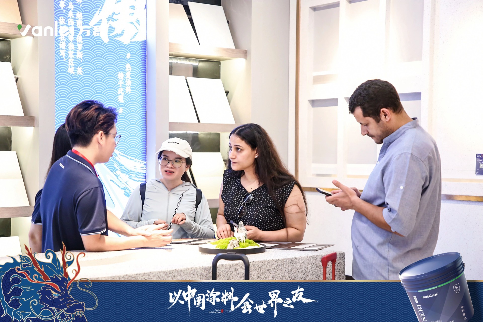 七年蟬聯(lián)展館人氣王！萬磊涂料，以中國涂料，會(huì)世界之友