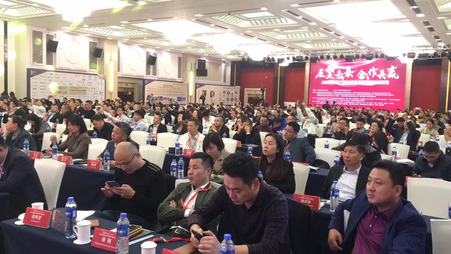 又一獎(jiǎng)項(xiàng)！創(chuàng)新獎(jiǎng)對(duì)于萬磊來說，含金量到底有多重？